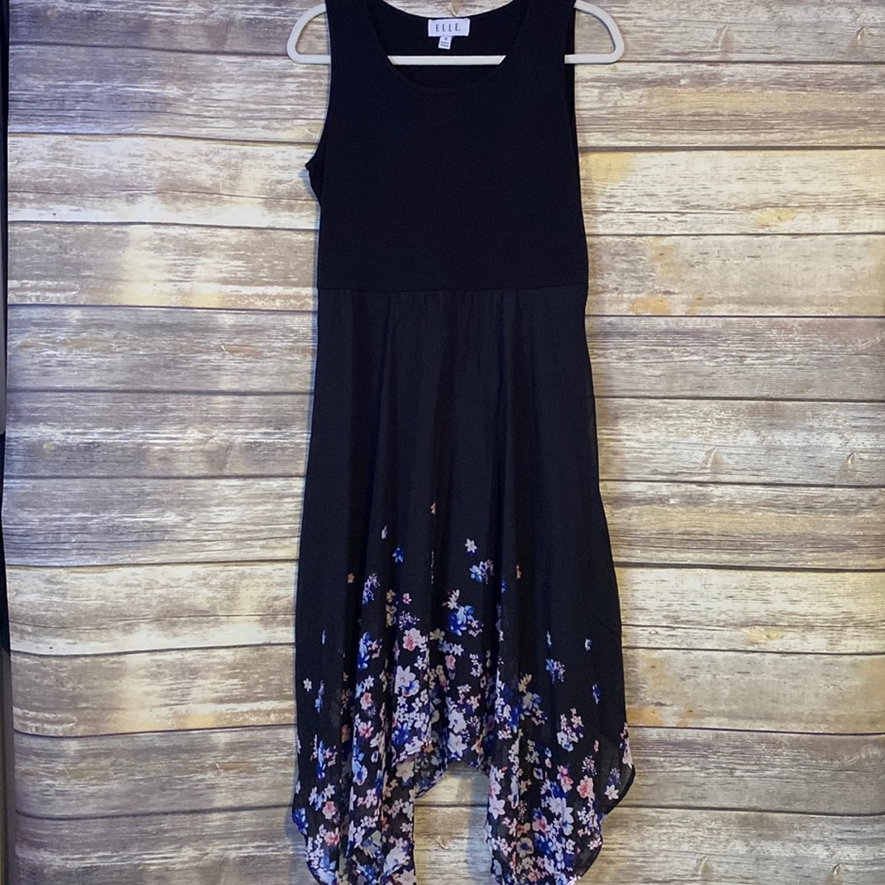 Elle Sleeveless Dress